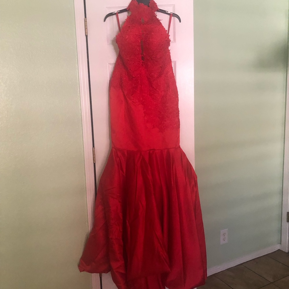 Red prom dress